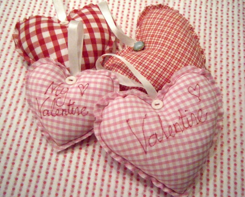 Heart-shaped Fabric Ornaments — Pink