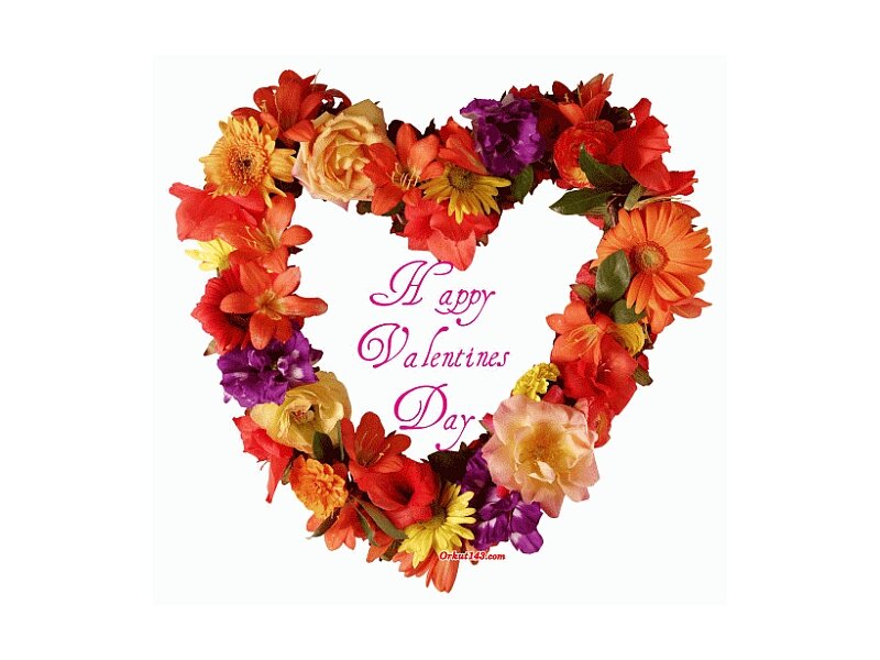Heart-shaped Flower Wreath — Red, Festive