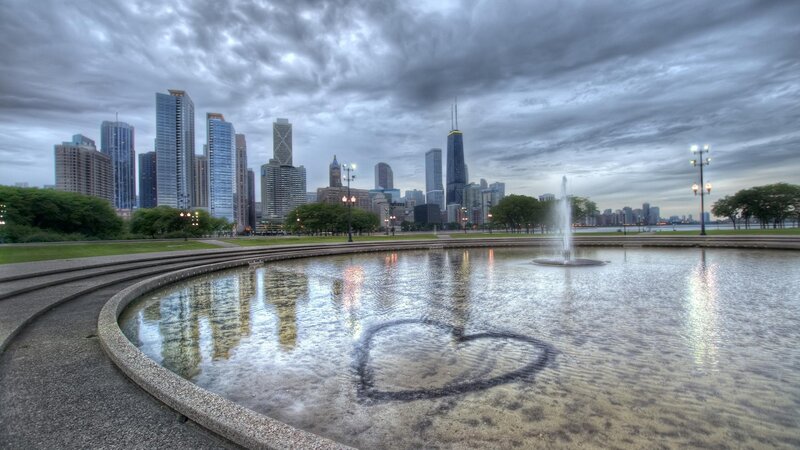 Heart-shaped Fountain