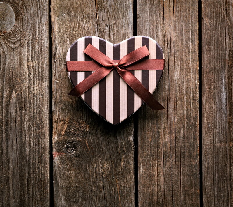 Heart-shaped Gift Box — Brown, Calm, Photograph