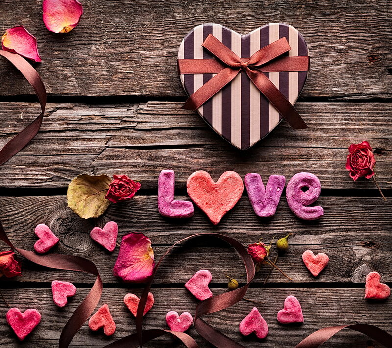Heart-shaped Gift Box — Brown, Romantic, Photograph, Rose Petals, Ribbons