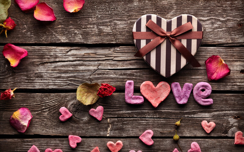 Heart-shaped Gift Box — Brown, Romantic, Photograph