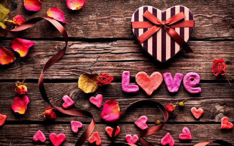 Heart-shaped Gift Box — Brown