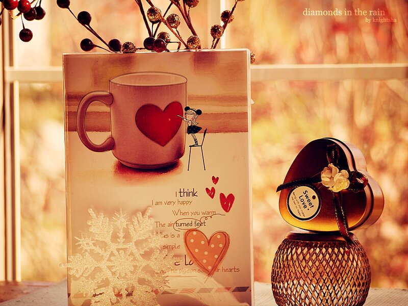 Heart-shaped Gift Box — Brown, Warm