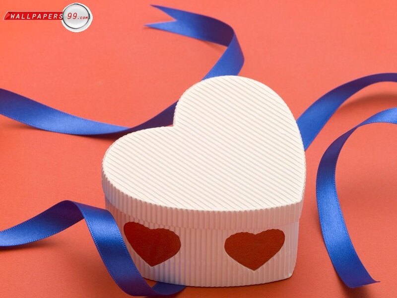 Heart-shaped Gift Box — White