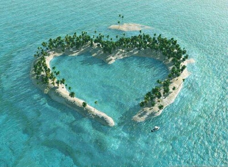 Heart-shaped Island — Blue, Serene, Afternoon, 3d Render, Palm Trees