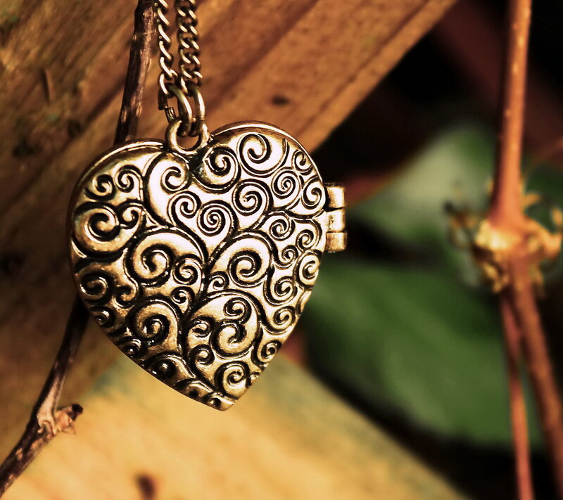 Heart-shaped Locket — Gold, Warm, Afternoon