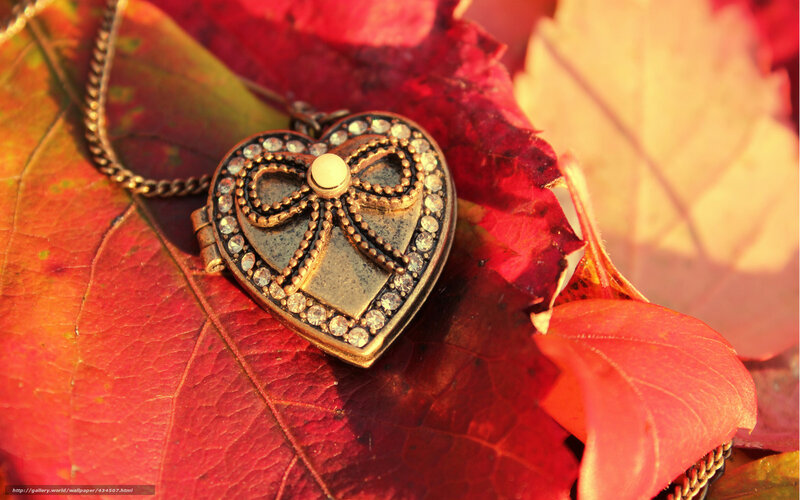 Heart-shaped Locket — Red, Warm