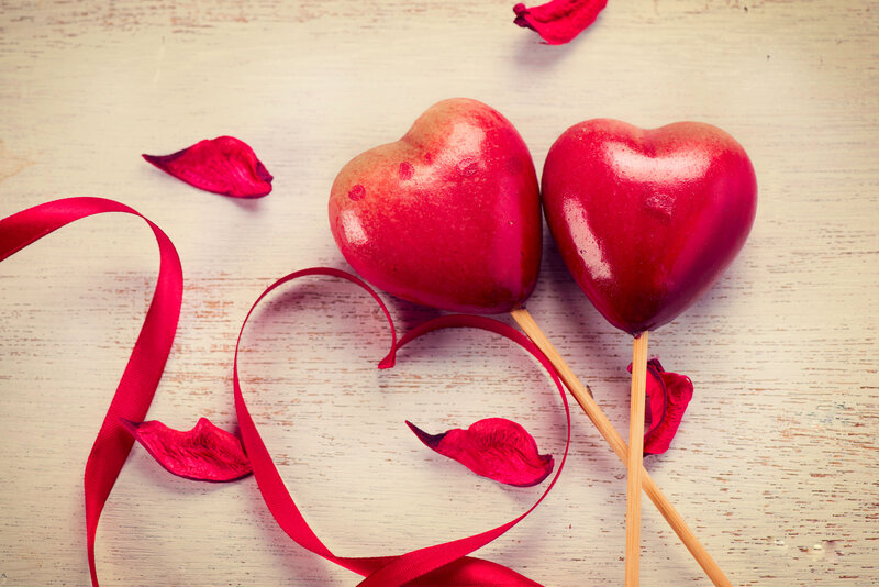 Heart-shaped Lollipops — Red, Romantic