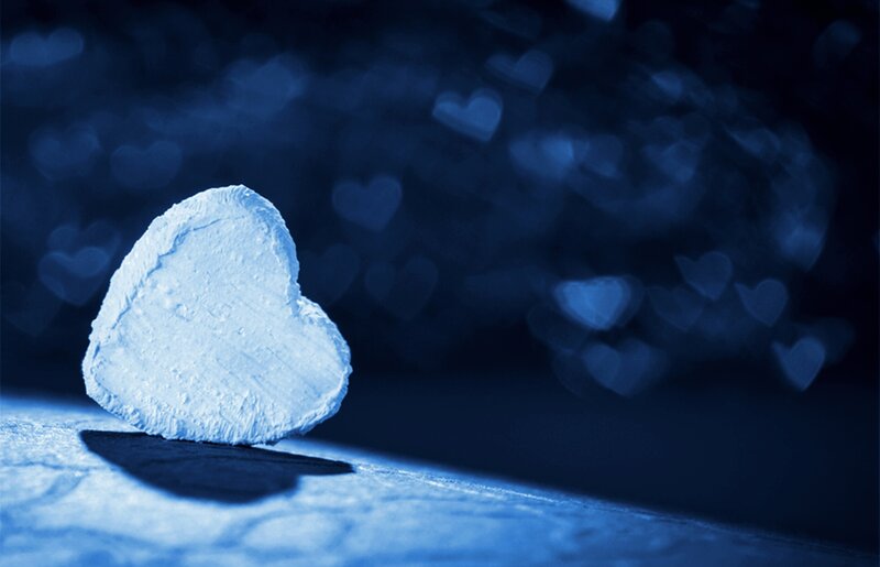 Heart-shaped Object — Blue