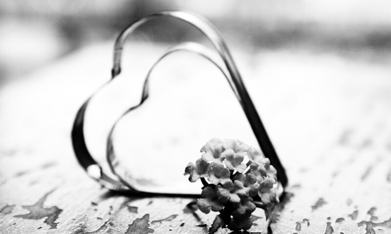 Heart-shaped Object with Flowers — Black