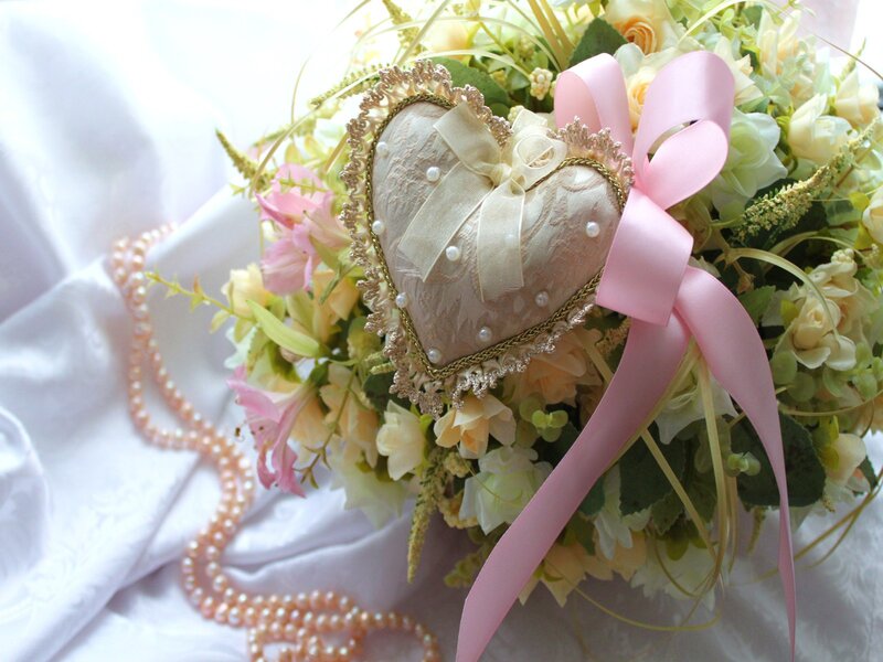 Heart-shaped Ornament — Pink, Romantic