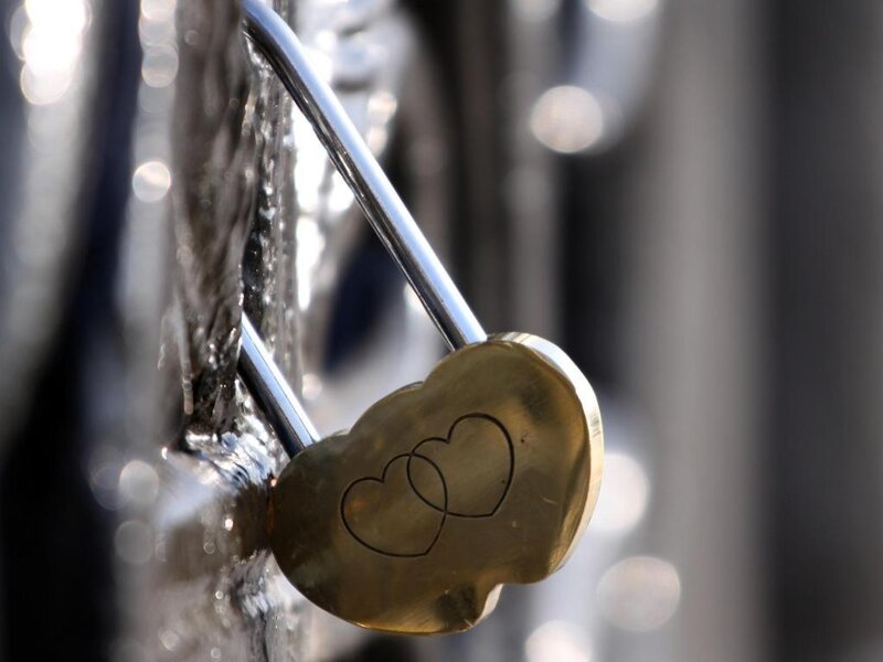 Heart-shaped Padlock