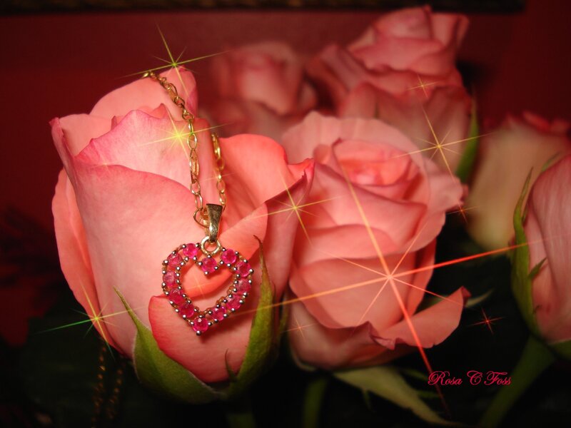 Heart-shaped Pendant on Roses