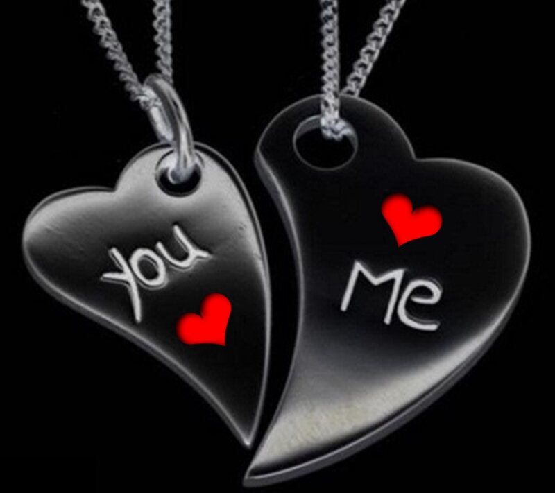 Heart-shaped Pendants — Black