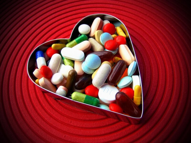 Heart-shaped Pill Container — Red, Dramatic