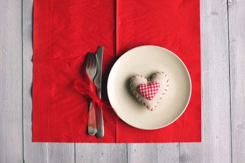 Heart-shaped Pillow on Plate — Red