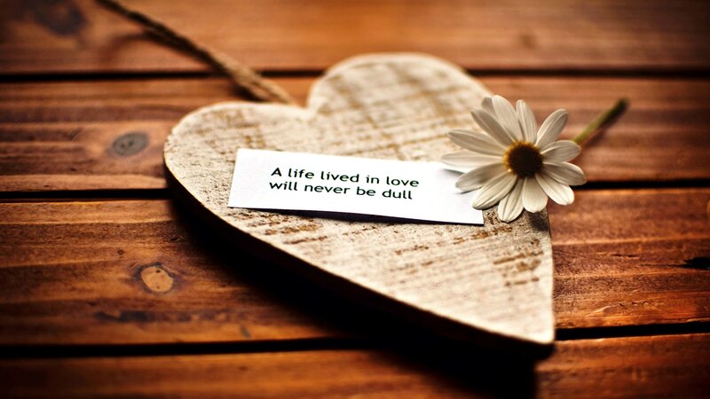 Heart-shaped Plaque with Flower