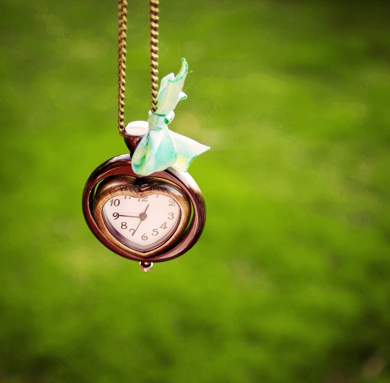 Heart-shaped Pocket Watch — Green, Serene