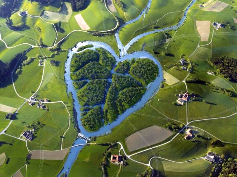 Heart-shaped river bend