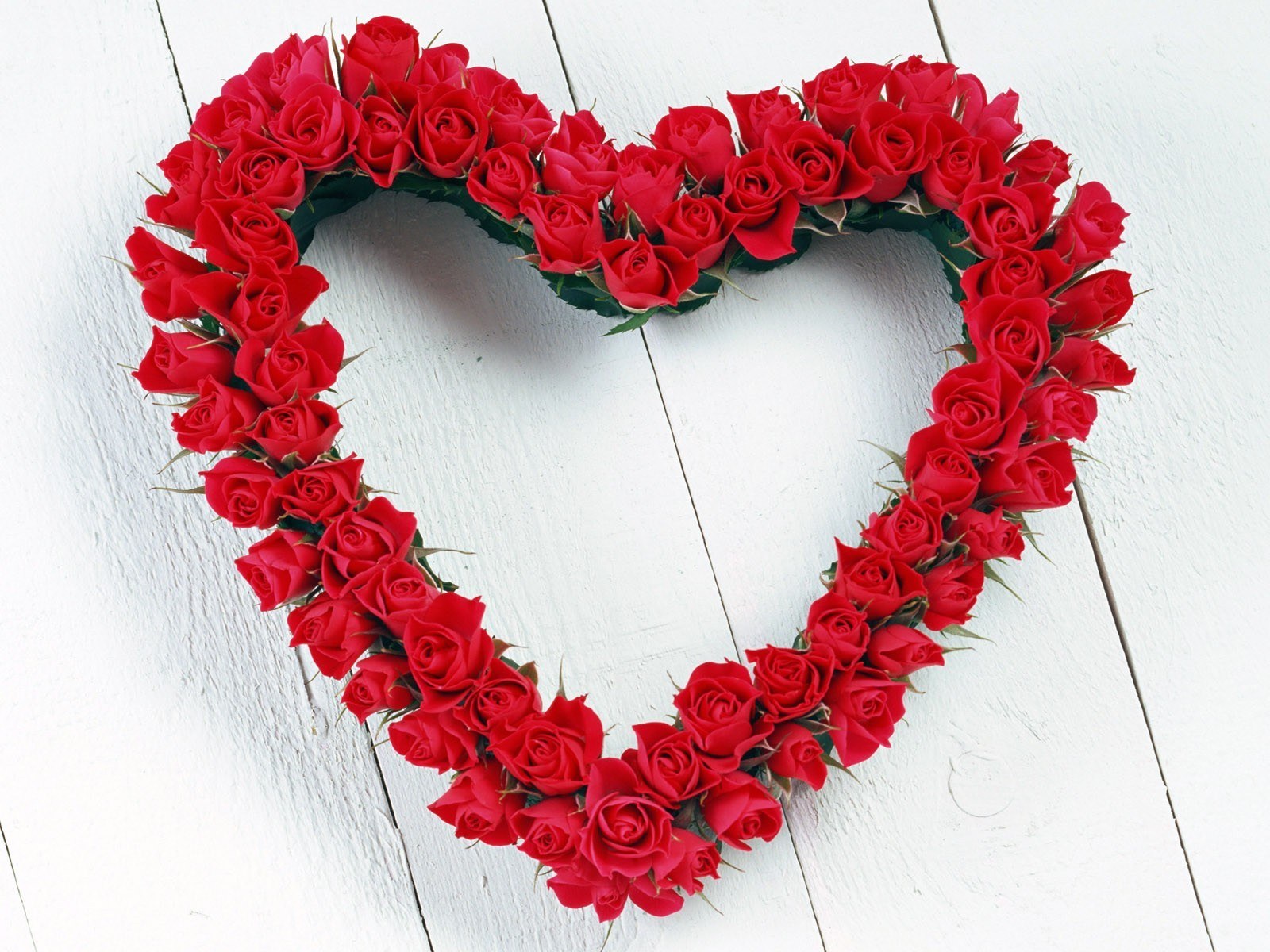 heart-shaped rose arrangement