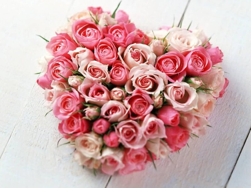 Heart-shaped Rose Bouquet — Pink, Calm, Photograph, Roses