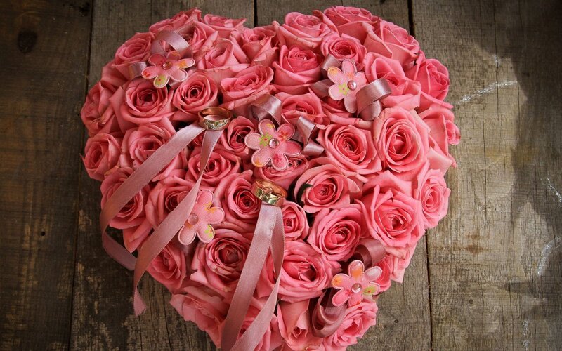 Heart-shaped Rose Bouquet — Pink, Romantic, Photograph, Rings