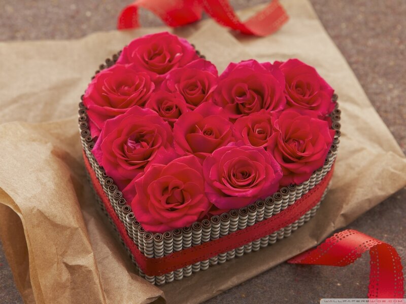 Heart-shaped Rose Box — Red, Romantic, Photograph, Roses