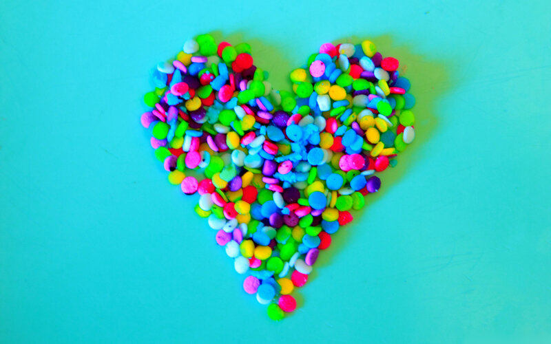 Heart-shaped Sprinkles — Cyan