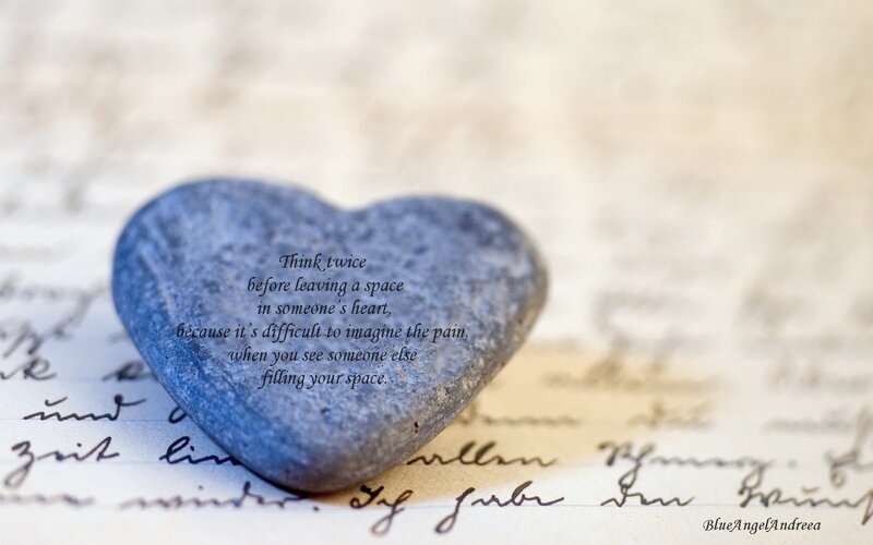 Heart-shaped Stone — Blue