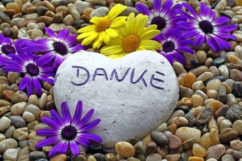 Heart-shaped Stone with Flowers — Purple
