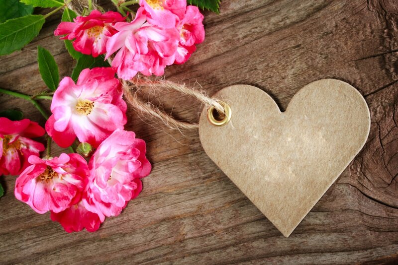 Heart-shaped Tag with Flowers
