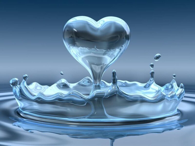 Heart-shaped Water Splash — Blue, Calm