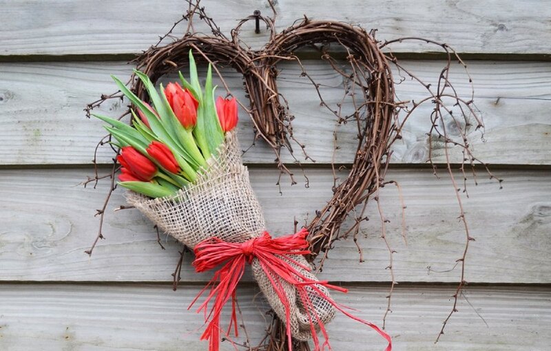 Heart-shaped Wreath with Tulips