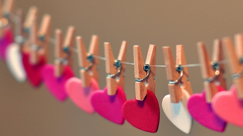 Hearts on Clothespins — Red, Calm, Photograph