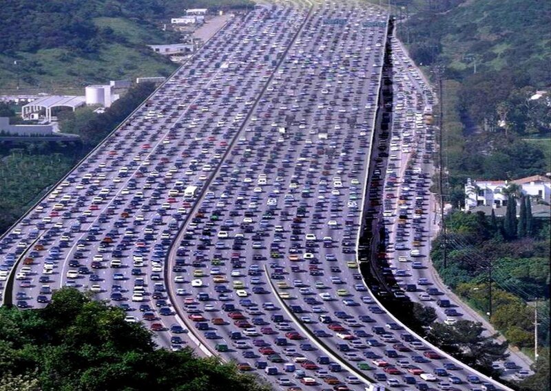 Heavy traffic on a highway