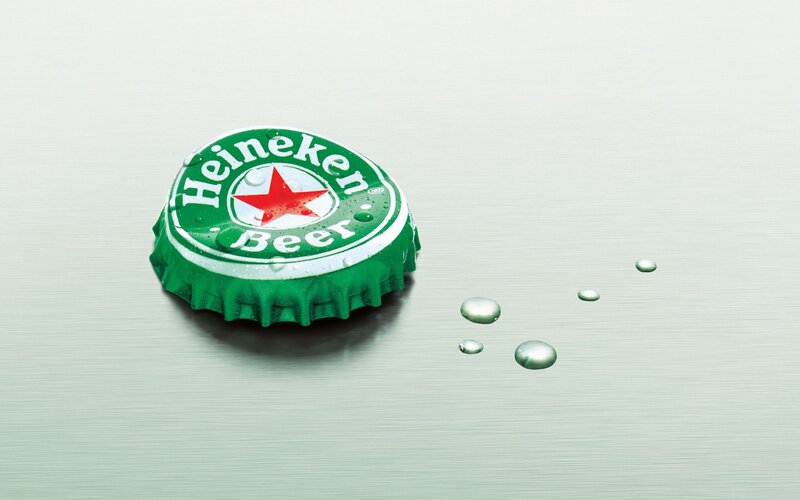 Heineken bottle cap with water droplets
