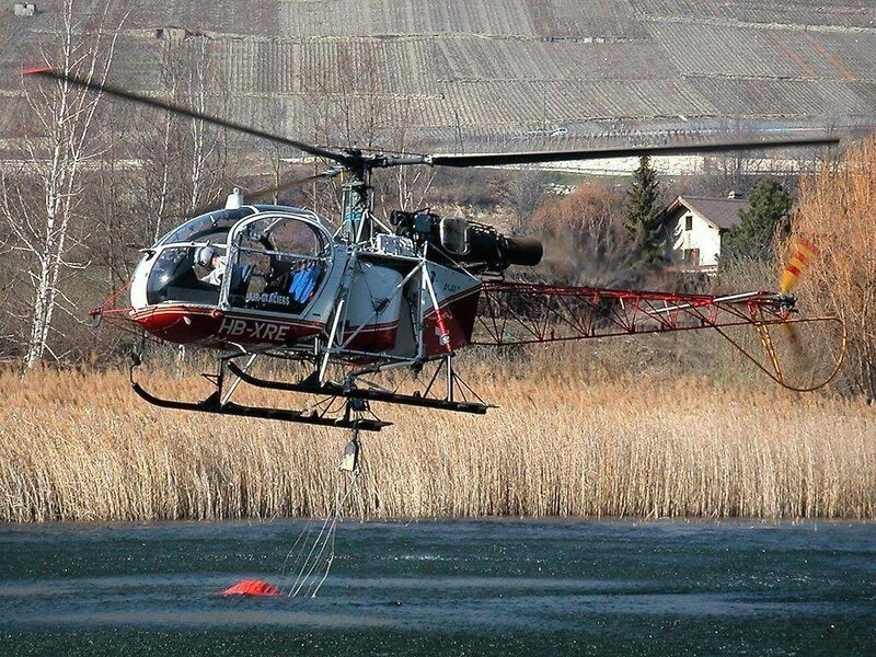 Helicopter collecting water