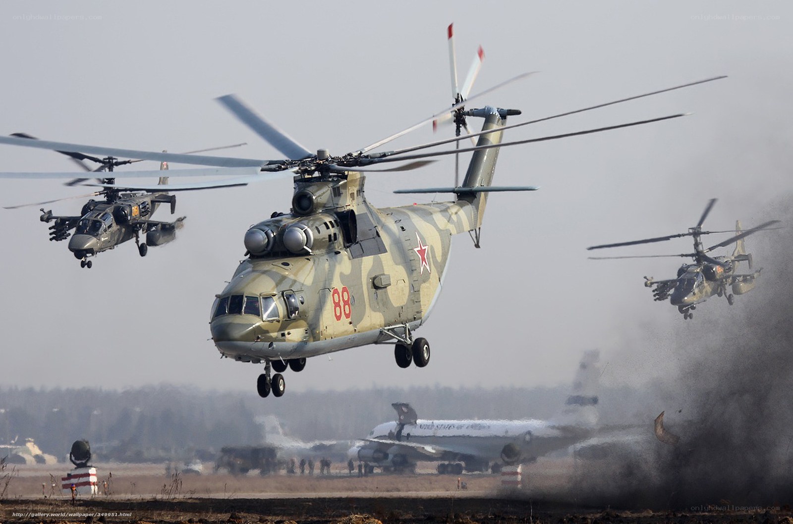 Helicopter formation in flight