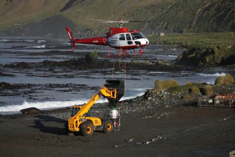Helicopter Lifting Machinery