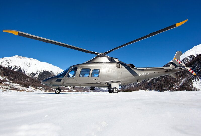 Helicopter on Snow — White