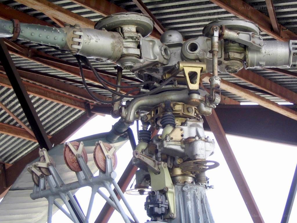 helicopter rotor assembly