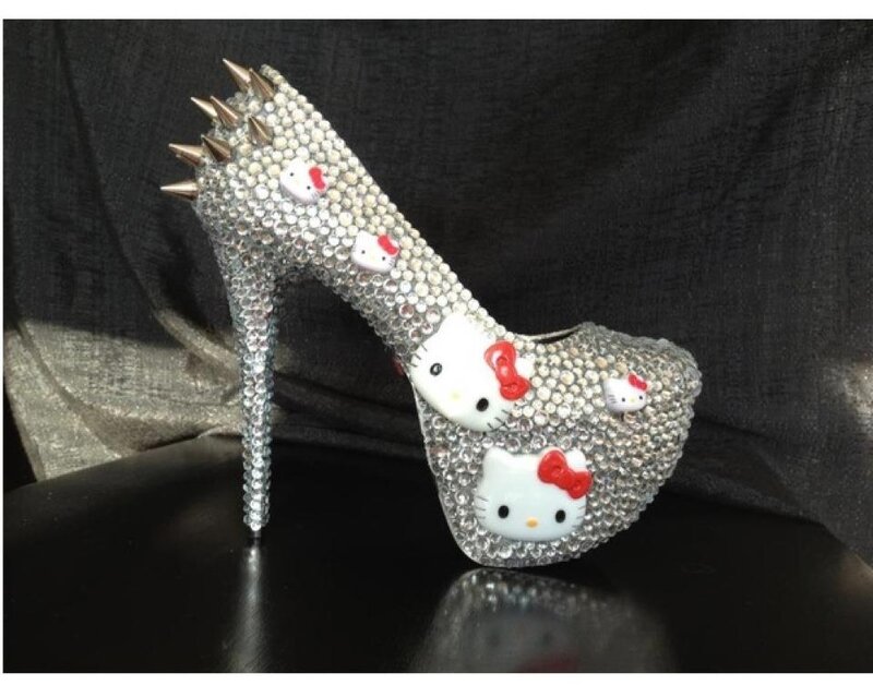 Hello Kitty High-heeled Shoe