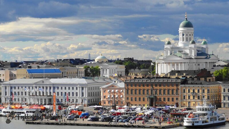 Helsinki Cathedral — Blue, Bustling
