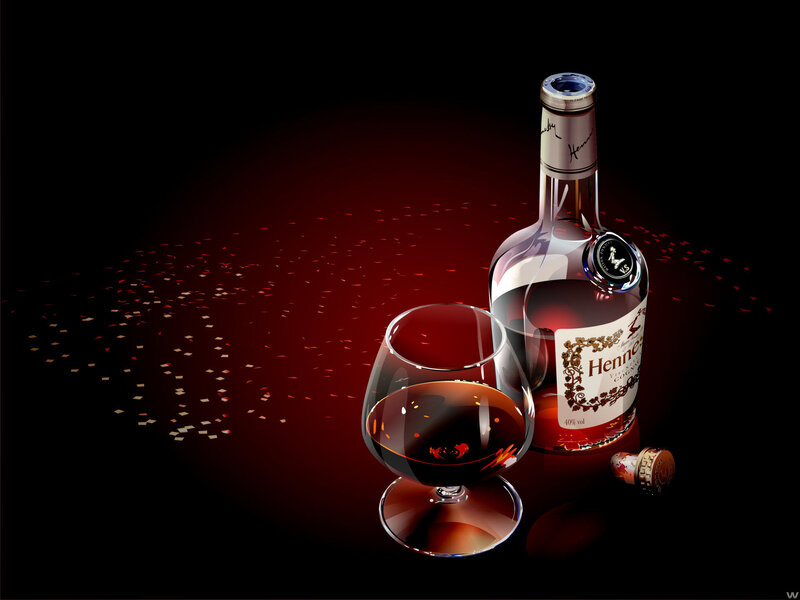 Hennessy Bottle and Glass — Black