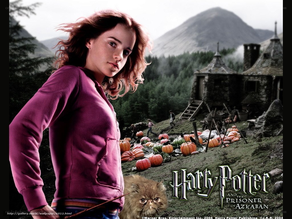 Hermione Granger in Hogsmeade