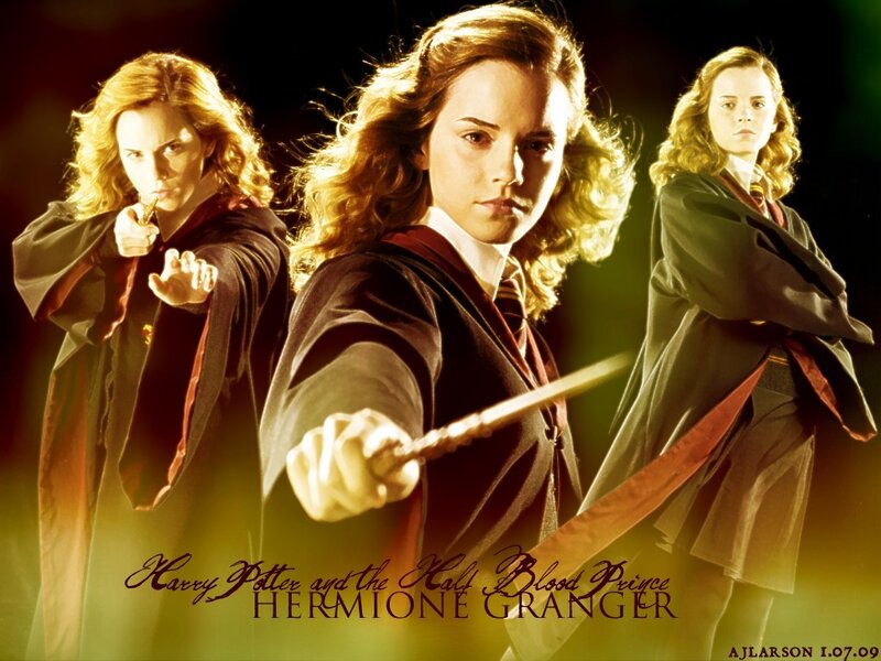 Hermione Granger in Robes