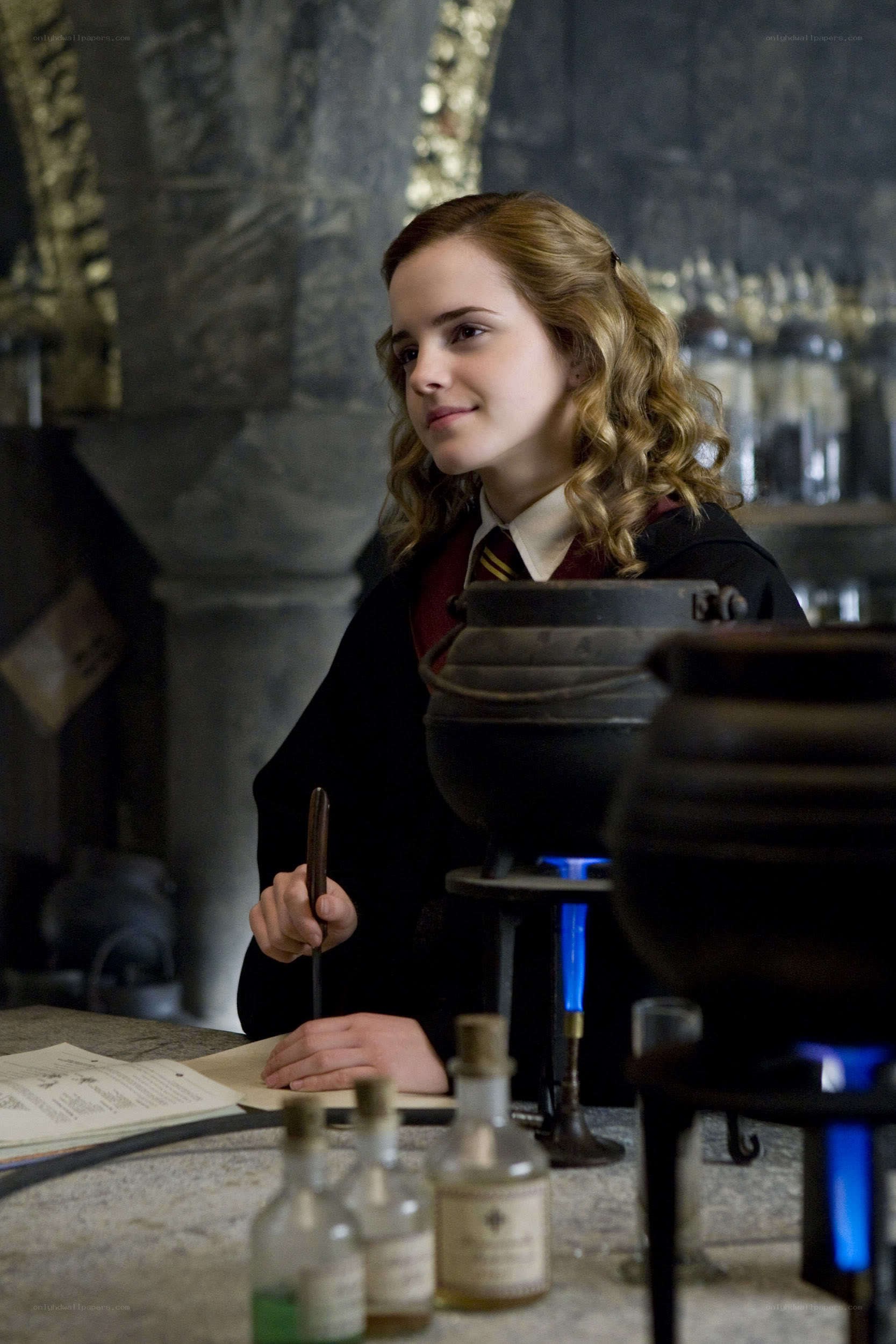 Hermione in a potions class
