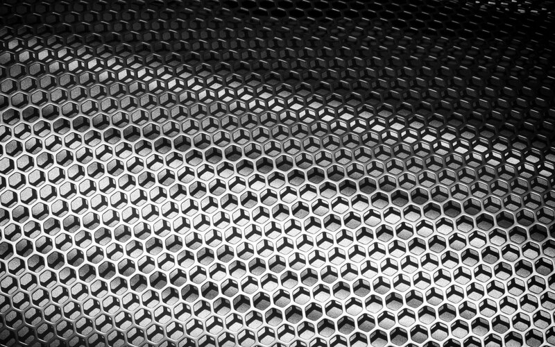 Hexagonal Metal Mesh — Black, Dramatic
