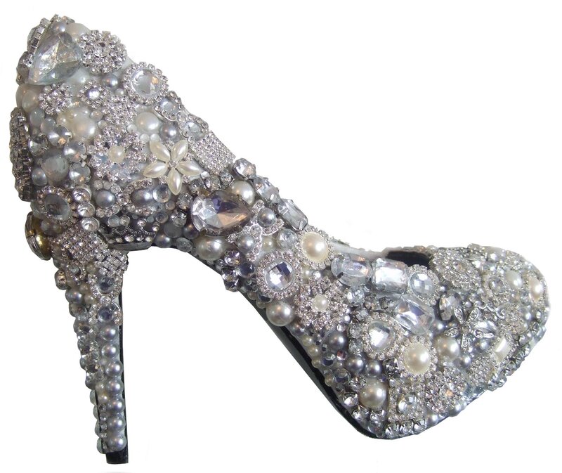 High-heeled Shoe